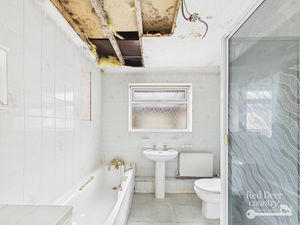 Bathroom- click for photo gallery